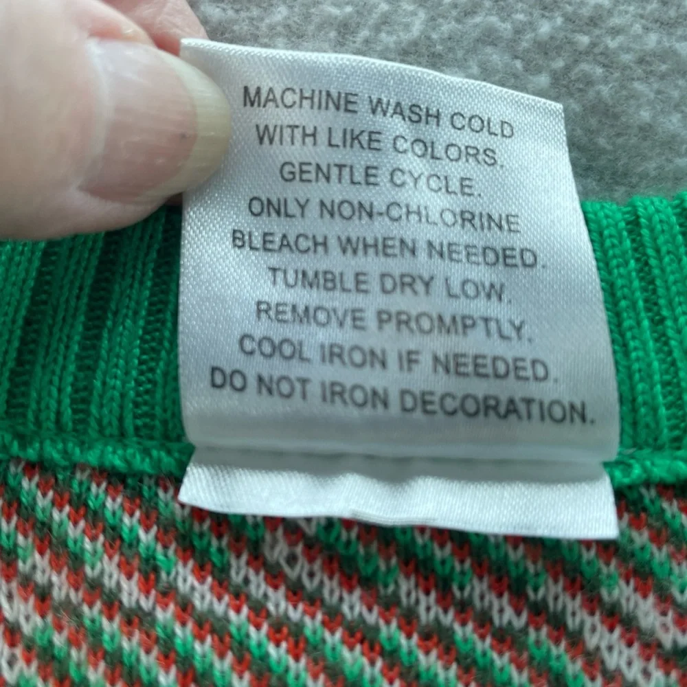 Nintendo Green and Red Super Mario Knit Sweater - Picture 6 of 6